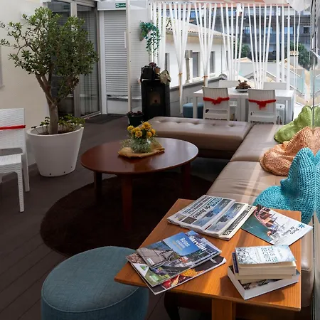 Pensión House 4*