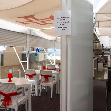 House 4* Barra